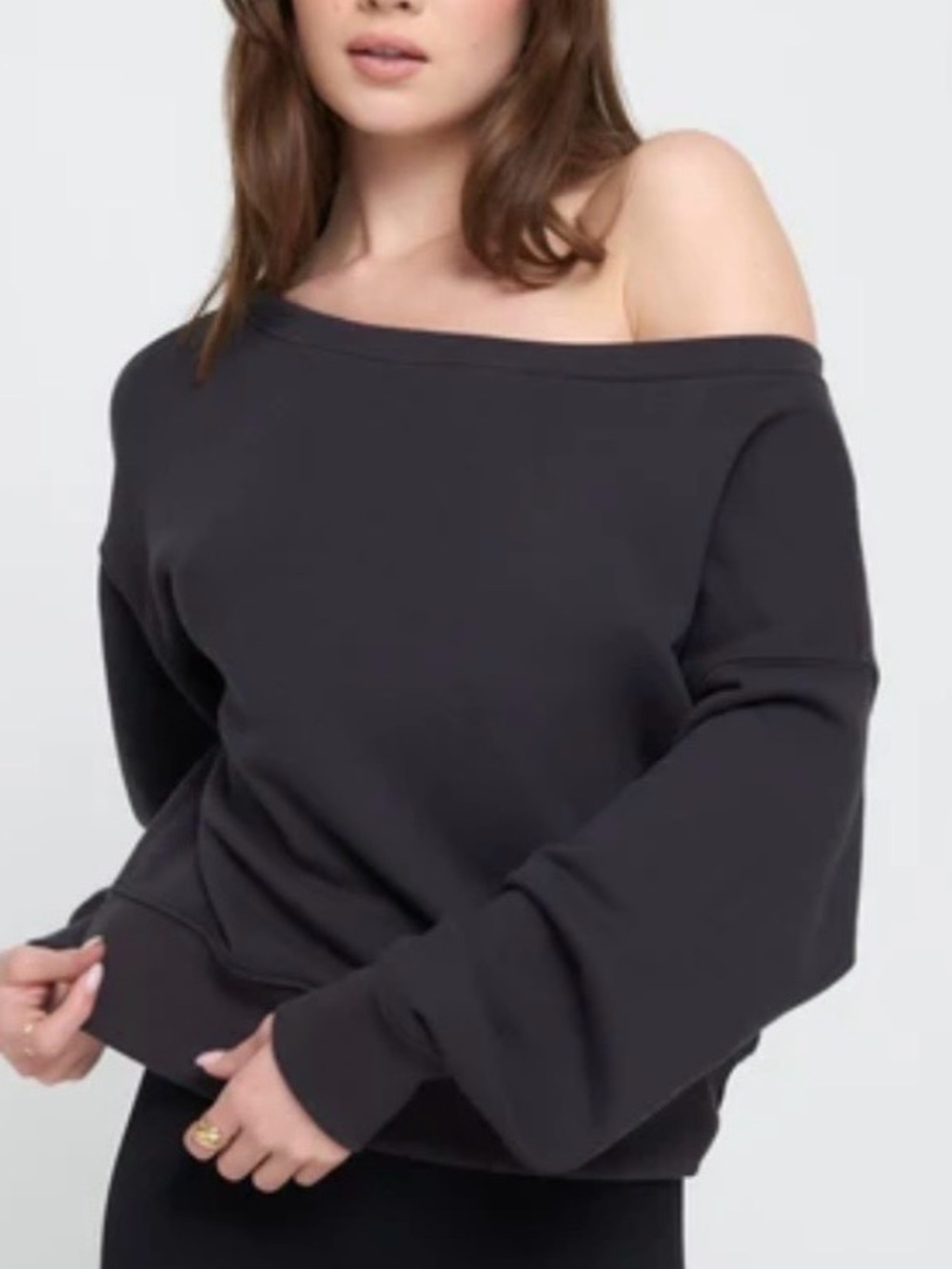 “La Vida” Spiritual Gangster off-shoulder sweatshirt in vintage black